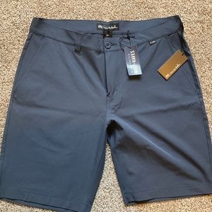 Travis Mathew Shorts Size 34 NWT